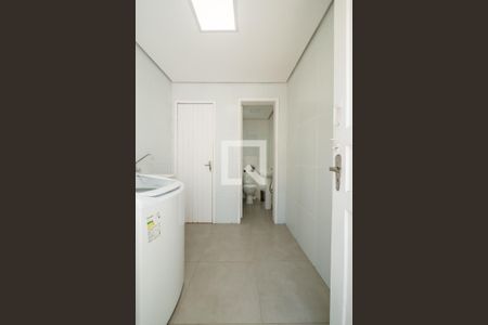 Apartamento à venda com 121m², 2 quartos e 1 vagaÁrea de Serviço