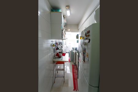 Apartamento à venda com 55m², 2 quartos e 1 vagaCozinha