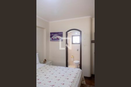 Apartamento à venda com 185m², 3 quartos e 3 vagasQuarto 3 suite