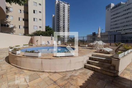 Apartamento à venda com 185m², 3 quartos e 3 vagasÁrea comum - Piscina