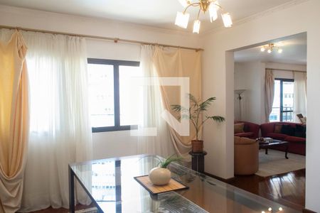 Apartamento à venda com 185m², 3 quartos e 3 vagasSala jantar