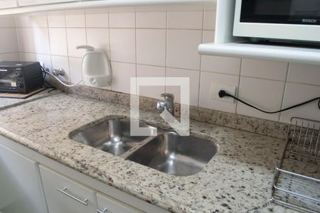 Apartamento à venda com 185m², 3 quartos e 3 vagasCozinha