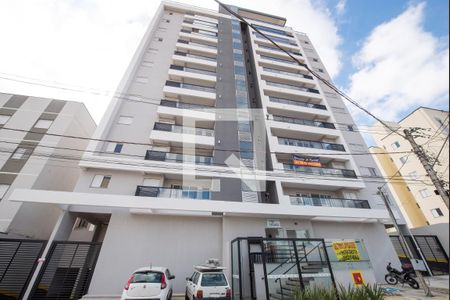 Apartamento para alugar com 74m², 2 quartos e 2 vagasFachada e portaria