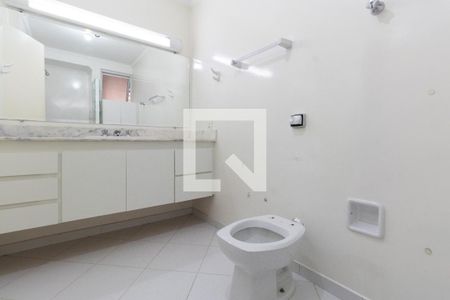 Apartamento à venda com 171m², 3 quartos e 1 vagaSuíte - banheiro