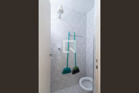 Apartamento à venda com 171m², 3 quartos e 1 vagaÁrea de serviço - banheiro