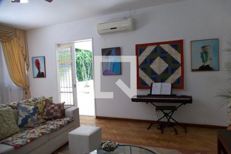 Sala de casa à venda com 3 quartos, 1330m² em Gávea, Rio de Janeiro
