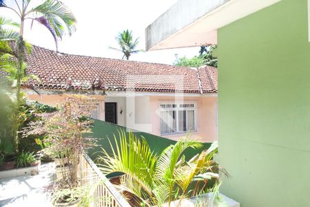 Casa à venda com 1330m², 3 quartos e 3 vagas Casa à venda com 1330m², 3 quartos e 3 vagasSala vista