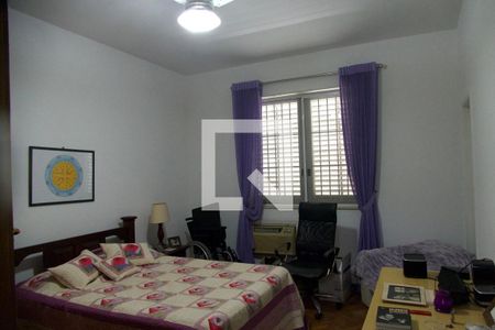 Casa à venda com 1330m², 3 quartos e 3 vagas Casa à venda com 1330m², 3 quartos e 3 vagasQuarto 3