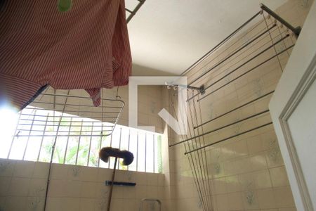 Casa à venda com 1330m², 3 quartos e 3 vagas Casa à venda com 1330m², 3 quartos e 3 vagasÁrea serviço