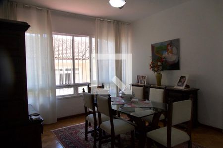 Casa à venda com 1330m², 3 quartos e 3 vagas Casa à venda com 1330m², 3 quartos e 3 vagasSala de jantar