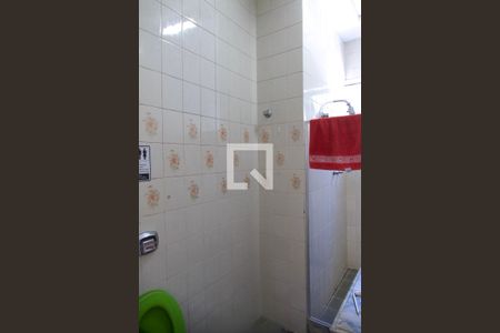 Casa à venda com 1330m², 3 quartos e 3 vagas Casa à venda com 1330m², 3 quartos e 3 vagasBanheiro serviço