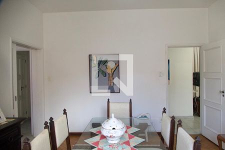 Casa à venda com 1330m², 3 quartos e 3 vagas Casa à venda com 1330m², 3 quartos e 3 vagasSala de jantar