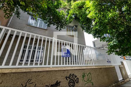 Apartamento para alugar com 65m², 2 quartos e sem vaga Apartamento para alugar com 65m², 2 quartos e sem vagaFachada