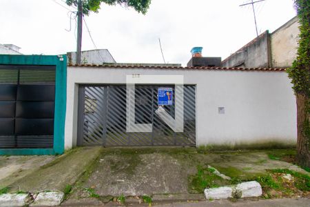 Casa à venda com 230m², 3 quartos e 3 vagasFachada
