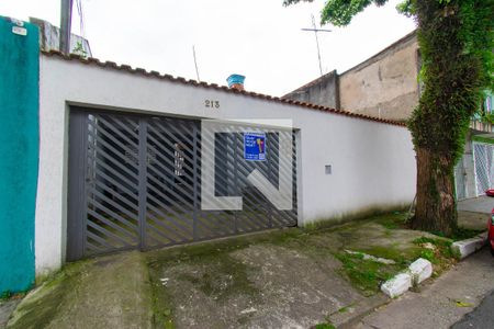 Casa à venda com 230m², 3 quartos e 3 vagasFachada