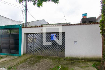 Casa à venda com 230m², 3 quartos e 3 vagasFachada