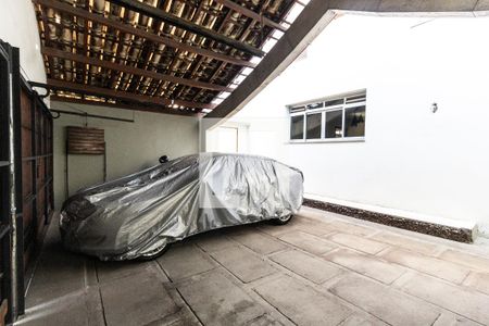Garagem de casa para alugar com 7 quartos, 395m² em Jardim Sao Paulo(zona Norte), São Paulo