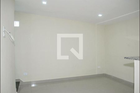 Sala de casa para alugar com 1 quarto, 36m² em Vila Mazzei, São Paulo