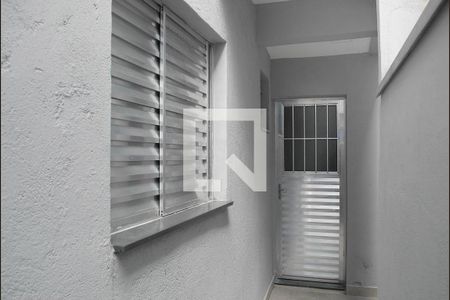 Entrada de casa para alugar com 1 quarto, 36m² em Vila Mazzei, São Paulo