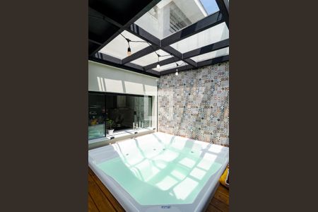 Casa à venda com 196m², 3 quartos e 2 vagasHidro