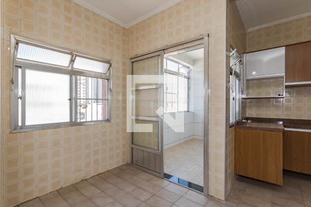 Apartamento para alugar com 105m², 3 quartos e 2 vagasCozinha