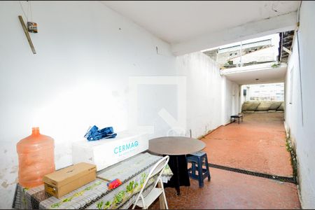 Casa à venda com 143m², 3 quartos e 3 vagasGaragem