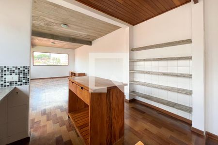 Cozinha de casa para alugar com 2 quartos, 120m² em Siciliano, São Paulo
