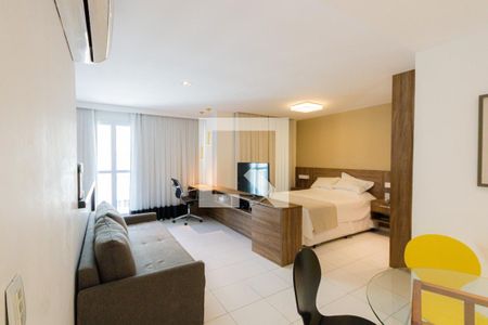 Sala de apartamento à venda com 2 quartos, 64m² em Jacarepaguá, Rio de Janeiro