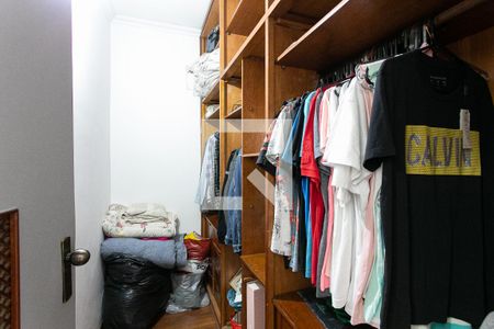 Casa à venda com 220m², 3 quartos e 6 vagasCloset da Suíte