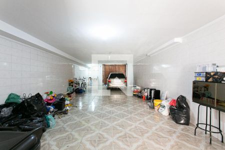 Casa à venda com 220m², 3 quartos e 6 vagasGaragem