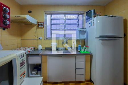 Casa à venda com 190m², 2 quartos e 2 vagasCozinha