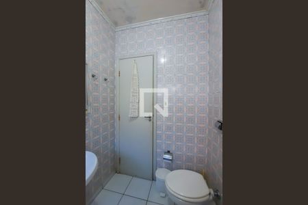 Casa à venda com 190m², 2 quartos e 2 vagasBanheiro