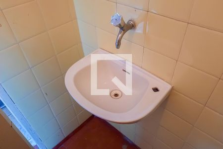 Casa à venda com 190m², 2 quartos e 2 vagasBanheiro de Serviço