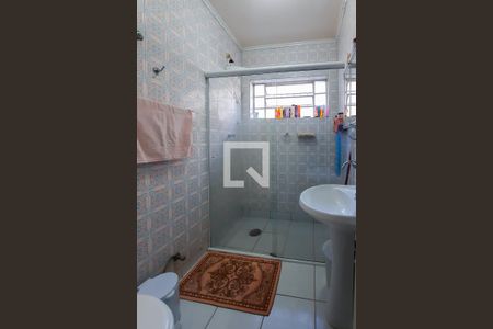 Casa à venda com 190m², 2 quartos e 2 vagasBanheiro