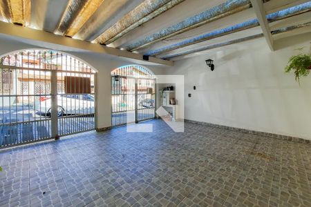 Casa à venda com 190m², 2 quartos e 2 vagasGaragem