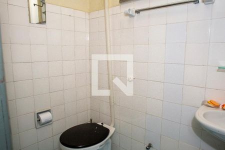 Banheiro de apartamento para alugar com 1 quarto, 52m² em Quintino Bocaiuva, Rio de Janeiro