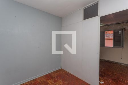 Quarto 2a de casa para alugar com 2 quartos, 82m² em Taboão, Diadema