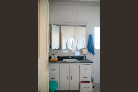 Casa à venda com 100m², 3 quartos e 1 vaga Casa à venda com 100m², 3 quartos e 1 vagaBanheiro