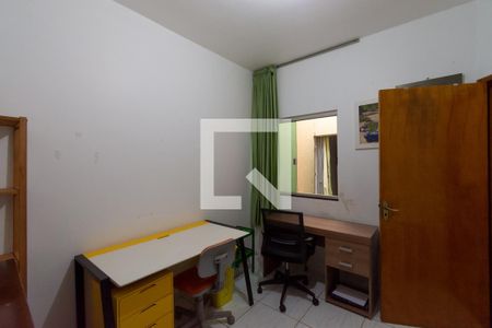 Quarto 1 de casa para alugar com 3 quartos, 120m² em Anhaguera, Goiânia