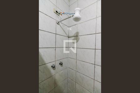 Casa à venda com 250m², 6 quartos e 2 vagas Casa à venda com 250m², 6 quartos e 2 vagasBanheiro 1 Chuveiro