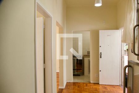 Corredor de apartamento para alugar com 1 quarto, 50m² em Jardim Botânico, Rio de Janeiro