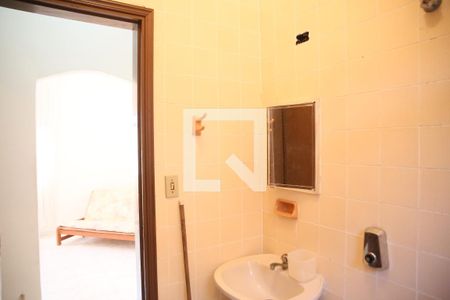 |Banheiro de casa para alugar com 2 quartos, 90m² em Vila Caiçara, Praia Grande