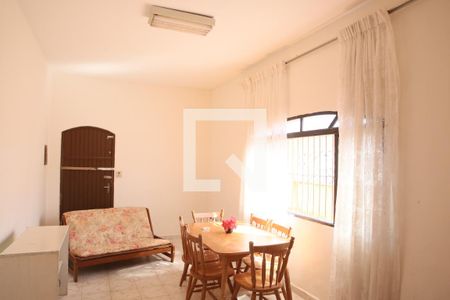 Sala de casa para alugar com 2 quartos, 90m² em Vila Caiçara, Praia Grande