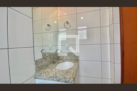 Apartamento à venda com 129m², 3 quartos e 3 vagas Apartamento à venda com 129m², 3 quartos e 3 vagasLavabo
