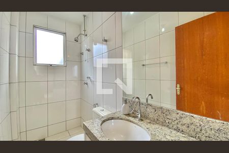 Apartamento à venda com 129m², 3 quartos e 3 vagas Apartamento à venda com 129m², 3 quartos e 3 vagasBanheiro Suite