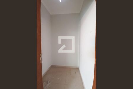 Casa de condomínio para alugar com 247m², 4 quartos e 4 vagas Casa de condomínio para alugar com 247m², 4 quartos e 4 vagasQuarto de Serviço