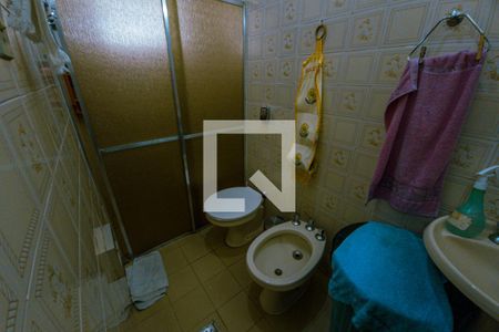 Casa à venda com 900m², 3 quartos e 2 vagasBanheiro da Suíte 1