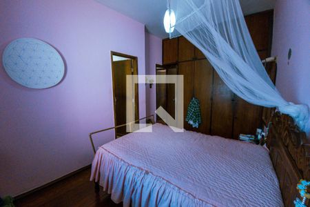 Casa à venda com 900m², 3 quartos e 2 vagasSuite 1