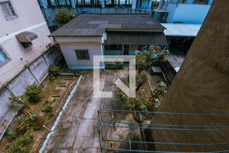 Casa à venda com 900m², 3 quartos e 2 vagasQuintal