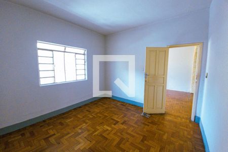 Casa à venda com 900m², 3 quartos e 2 vagasQuarto 4